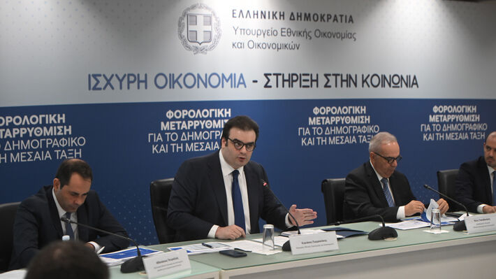 Εμπαιγμός του λαού και συμβιβασμός με την χαμοζωή οι εξαγγελίες της ΔΕΘ