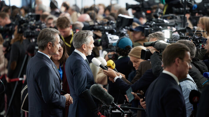 ΚΥΡΙΑΚΟΣ ΜΗΤΣΟΤΑΚΗΣ: Πανηγυρίζει για τις ευρωατλαντικές δαπάνες που ματώνουν τον λαό και διεκδικεί «πράξεις» στην πολεμική προετοιμασία της ΕΕ