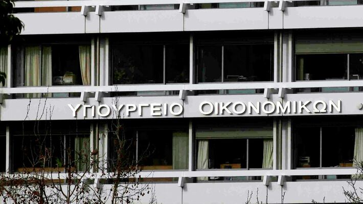 Πάνω από 43 δισ. η φοροληστεία του λαού στο 8μηνο!