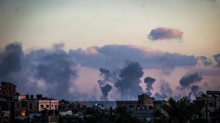 Το Ισραήλ «τηρεί» την εκεχειρία συνεχίζοντας τους βομβαρδισμούς και τη σφαγή των Παλαιστινίων