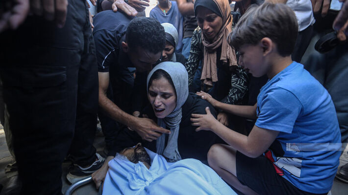 Οι μακελάρηδες μιλούν για την εκεχειρία στη Γάζα και προετοιμάζουν το «ξέσπασμα της κόλασης», όπως δήλωσε ο Νετανιάχου