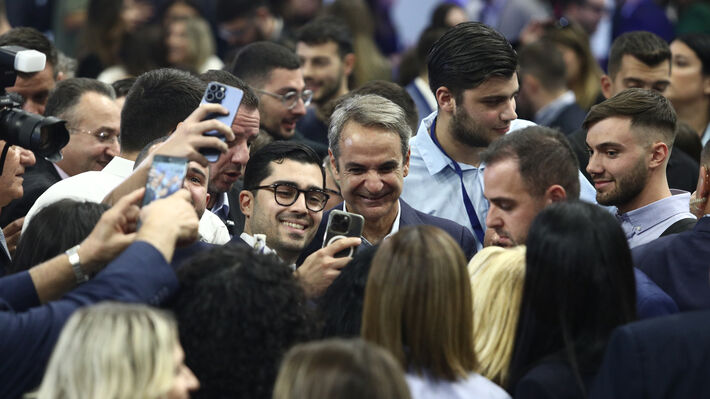Για την ομιλία του Κυρ. Μητσοτάκη στο συνέδριο της ΟΝΝΕΔ: Ευτυχώς δεν είναι έτσι η νεολαία!
