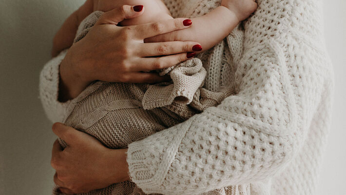 ΕΥΡΩΚΟΙΝΟΒΟΥΛΕΥΤΙΚΗ ΟΜΑΔΑ ΤΟΥ ΚΚΕ: Ερώτηση για τη στρατηγική ΕΕ και κυβερνήσεων που επιδρά αρνητικά στο δημογραφικό