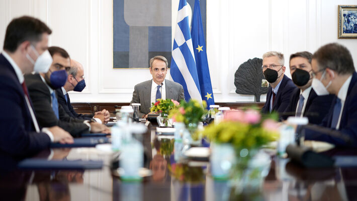 Από την «ψηφιακή θηλιά» μέχρι την σαπίλα του ΟΠΕΚΕΠΕ, στο επίκεντρο είναι το εχθρικό για τον λαό αστικό κράτος