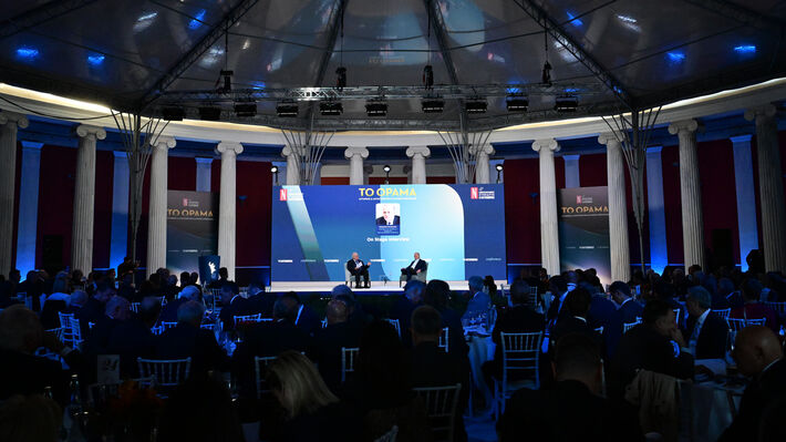 Αποκαλυπτικές τοποθετήσεις καπιταλιστών και αστών πολιτικών σε Οικονομικό Συνέδριο της «Ναυτεμπορικής»