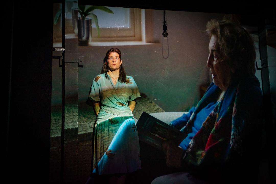 ΤΕΤΑΡΤΗ 5 ΝΟΕΜΒΡΙΟΥ 2025:  «Η Αρραβωνιαστικιά του Αχιλλέα» της Άλκης Ζέη,  με την Γιασεμί Κηλαηδόνη, στη Στέγη