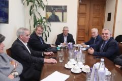 Σοβαρά προβλήματα επιφέρει η υποχρηματοδότηση στη λειτουργία των δήμων