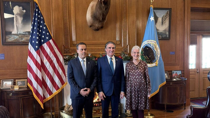 Κυβέρνηση: Στον «φάκελο» του ΝΑΤΟ τα ενεργειακά σχέδια της... «ασφάλειας και σταθερότητας»