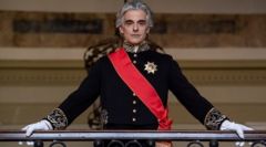 Η κατασκευή του «εθνικού Μεσσία» στην εποχή της πολεμικής προπαρασκευής