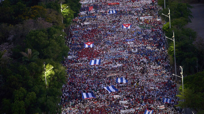 Κοινή ανακοίνωση Κομμουνιστικών Νεολαιών & Αντιιμπεριαλιστικών Οργανώσεων: Αλληλεγγύη στον κουβανικό λαό! Κάτω τα χέρια από την Κούβα!