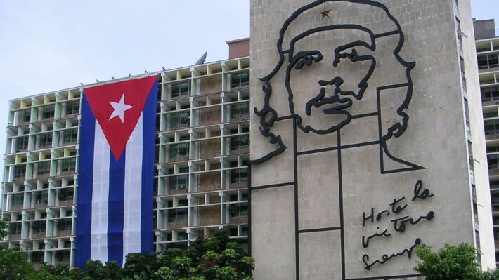 Κομμουνιστικά και Εργατικά Κόμματα: STOP στην κλιμάκωση της επιθετικότητας των ΗΠΑ κατά της Κούβας!
