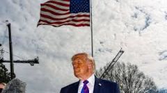 Τα έχουν βρει μπαστούνια...