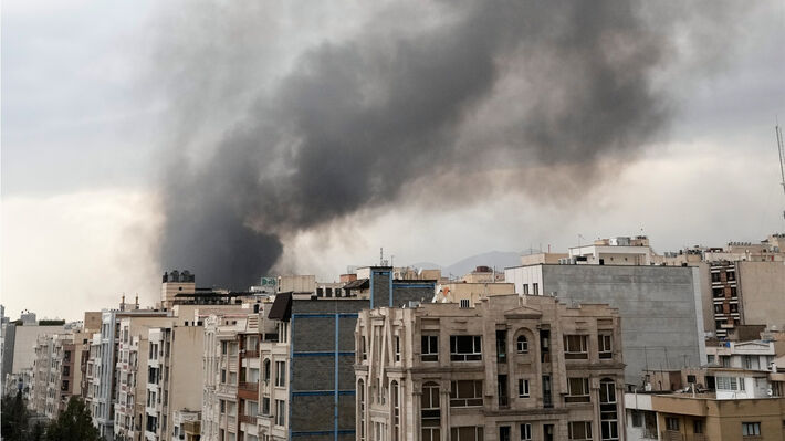 ΠΕΑΕΑ/ΔΣΕ: Είναι η ώρα να βγει μπροστά ο λαός . Ο πόλεμος των ιμπεριαλιστών δεν είναι δικός μας πόλεμος!