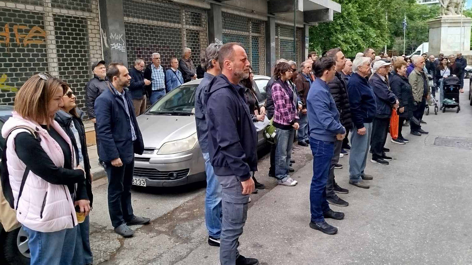 ΚΟ Κ. Μακεδονίας του ΚΚΕ: Κατάθεση στεφάνων για τους λαϊκούς αγωνιστές που αντιστάθηκαν στη στρατιωτική δικτατορία