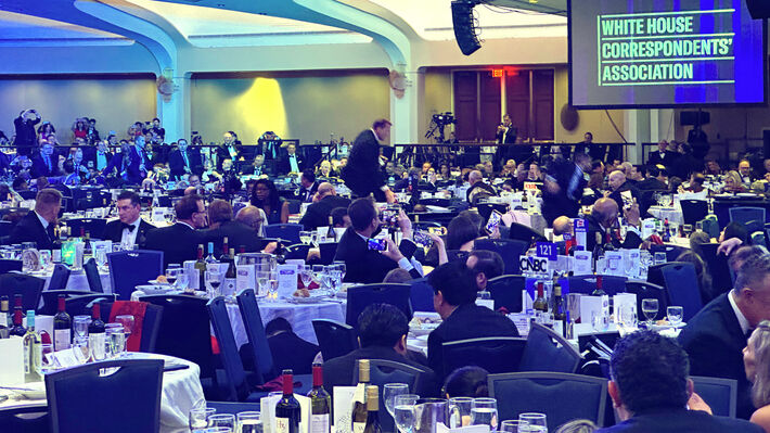 Ένοπλος άνοιξε πυρ στο δείπνο των ανταποκριτών του Λευκού Οίκου παρόντος του Τραμπ