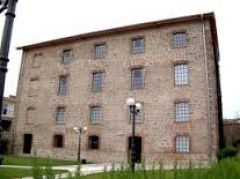 Ενιαίο εισιτήριο εισόδου για το Μουσείο Βασιλικών Τάφων Αιγών και τα αρχαιολογικά μουσεία της Βέροιας και εκπαιδευτικές δράσεις