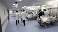 «Κοσμογονία στην Yγεία» με πρωτόκολλα «περιορισμού κόστους» και ένταση της επιχειρηματικής δράσης