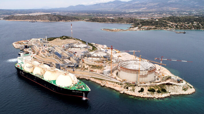 Ενεργειακή στρατηγική της ΕΕ: Πόλεμος και ανταγωνισμοί επαναχαράσσουν τον ενεργειακό χάρτη