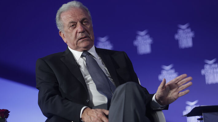 Στη Βουλή το αίτημα για άρση ασυλίας του Δ. Αβραμόπουλου σχετικά με το Qatargate της ΕΕ των λόμπι και των σκανδάλων