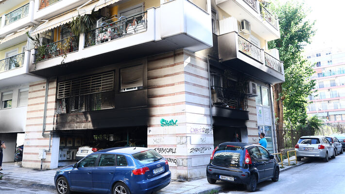 Θεσσαλονίκη: Εμπρησμοί σε σημεία που συνδέονται με στελέχη της ΝΔ