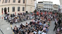 Μαζική συγκέντρωση του ΚΚΕ στη Βέροια με ομιλητή τον Δημήτρη Κουτσούμπα