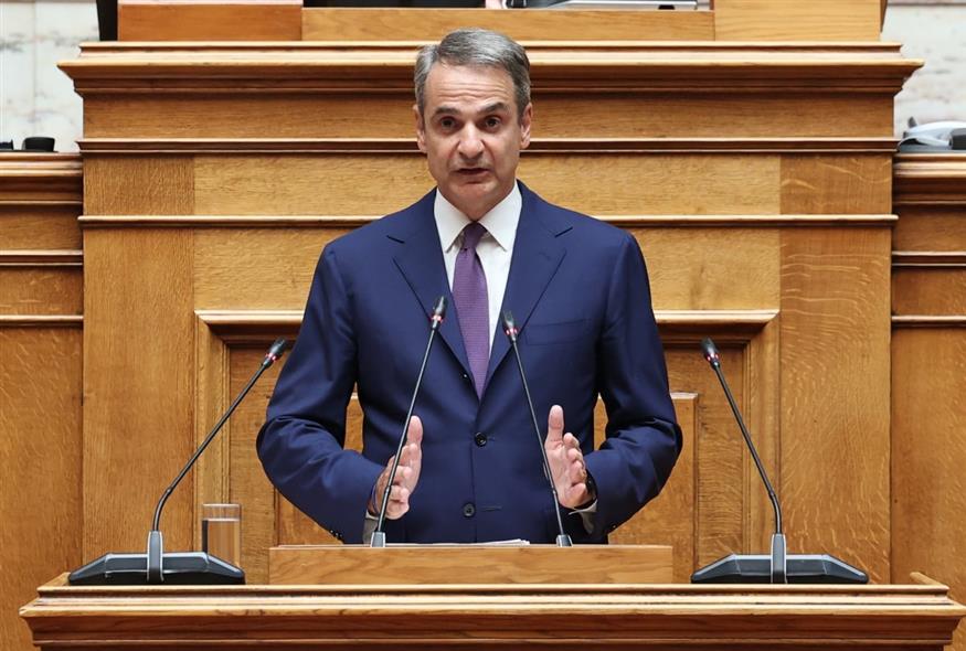 Μητσοτάκης: Προκλητικός στον λαό, γαλαντόμος για το κεφάλαιο