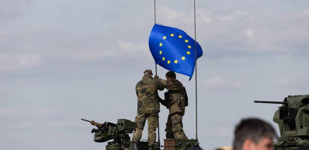 ΝΑΤΟ και ΕΕ: Τα εγχειρίδια της συναίνεσης στην πολεμική οικονομία