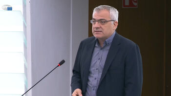 Ευρωκοινοβουλευτική Ομάδα του ΚΚΕ: Να ανοίξουν άμεσα τα αρχεία στα Κατεχόμενα, να ταυτοποιηθούν οι αγνοούμενοι και να δοθούν αποζημιώσεις στα θύματα της τουρκικής εισβολής