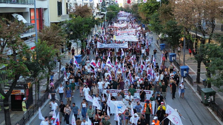 ΠΑΜΕ: Υποταγή στην πολιτική του πολέμου και των κερδών των ομίλων από την ΠΑΣΚΕ και τη ΔΑΚΕ στην Εκτελεστική Επιτροπή της ΓΣΕΕ