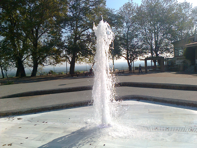 Ξεκίνησε το σιντριβάνι αλλά...