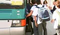 ΑΠ’ ΤΟ ΚΑΚΟ ΣΤΟ ΧΕΙΡΟΤΕΡΟ ΟΙ ΜΕΤΑΦΟΡΕΣ ΜΑΘΗΤΩΝ