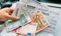 ΒΙΒΛΙΟΚΡΙΤΙΚΗ: «Ο Τσονγκλασέ απ’ το πρωί ψάχνει μαλλιά» 