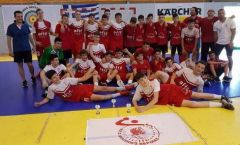 Μια υπόθεση που «βρωμάει»