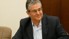 ΔΗΜΗΤΡΗΣ ΚΟΥΤΣΟΥΜΠΑΣ: Ο λαός πληρώνει όχι ένα, αλλά πάρα πολλά ευρώ με τα μέτρα που νομοθετεί η κυβέρνηση