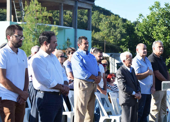 Γιατί απόντες;