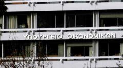 Στα 4,5 δισ. το «ματωμένο» πλεόνασμα με νέα μείωση δαπανών για νοσοκομεία και επιδόματα