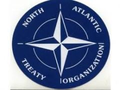 Σφιχταγκαλιάσματα ΣΥΡΙΖΑ - ΝΑΤΟ