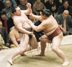 Προεκλογικοί σχολιασμοί