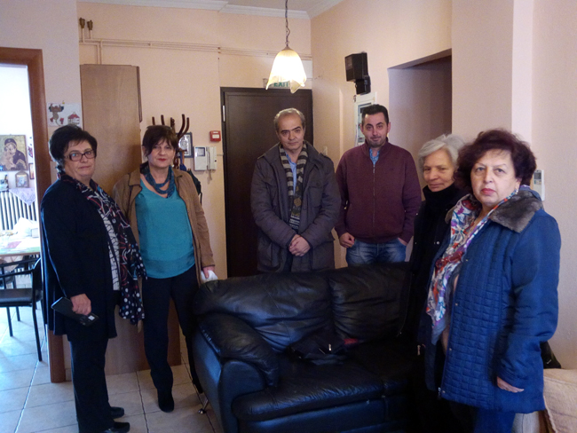 ΕΠΙΣΚΕΨΕΙΣ ΦΡΟΣΩΣ ΚΑΡΑΣΑΡΛΙΔΟΥ ΣΕ ΚΟΙΝΩΝΙΚΕΣ ΔΟΜΕΣ