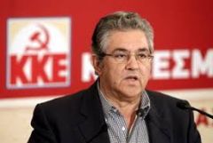 ΔΗΜΗΤΡΗΣ ΚΟΥΤΣΟΥΜΠΑΣ Εμπνεόμαστε και διδασκόμαστε από την Οκτωβριανή Επανάσταση
