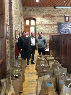 «Χάρισε ένα δώρο στον άγνωστο φίλο σου»