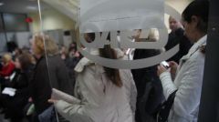 Σταθερά πάνω από ένα εκατομμύριο οι άνεργοι