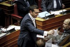 Παραπέμπονται και οι δέκα…