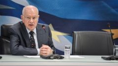 Παραιτήθηκε και ο υπουργός Οικονομίας Δ. Παπαδημητρίου για το επίδομα ενοικίου