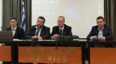 Διευρυμένη σύσκεψη πραγματοποιήθηκε  στο Επιμελητήριο Ημαθίας, παρουσία εκπροσώπων του Μολβαδικού και του Ελληνοϊταλικού Επιμελητηρίου,  με πρωτοβουλία του αντιπεριφερειάρχη Κώστα Καλαϊτζίδη
