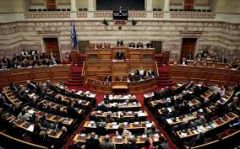 ΝΟΜΟΣΧΕΔΙΟ ΓΙΑ ΤΗΝ ΑΝΑΔΟΧΗ ΚΑΙ ΤΗΝ ΥΙΟΘΕΣΙΑ: Ψηφίστηκε με ευρεία πλειοψηφία 