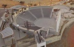 H Θεατρική Παράσταση του Προμηθέα "ΟΥΤΕ ΓΑΤΑ ΟΥΤΕ ΖΗΜΙΑ" στο Δημοτικό Αμφιθέατρο Ιδαλίου Κύπρο