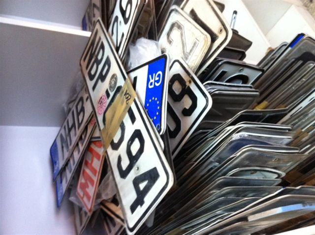 135.000 αυτοκίνητα σε ακινησία μέσα σε δύο μήνες!