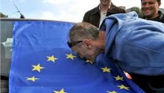 Οι αντιπαραθέσεις τους δεν αφορούν το λαό!