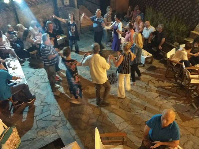             Αποχαιρετιστήριες γιορτές στο Σύλλογο Βλάχων Βέροιας